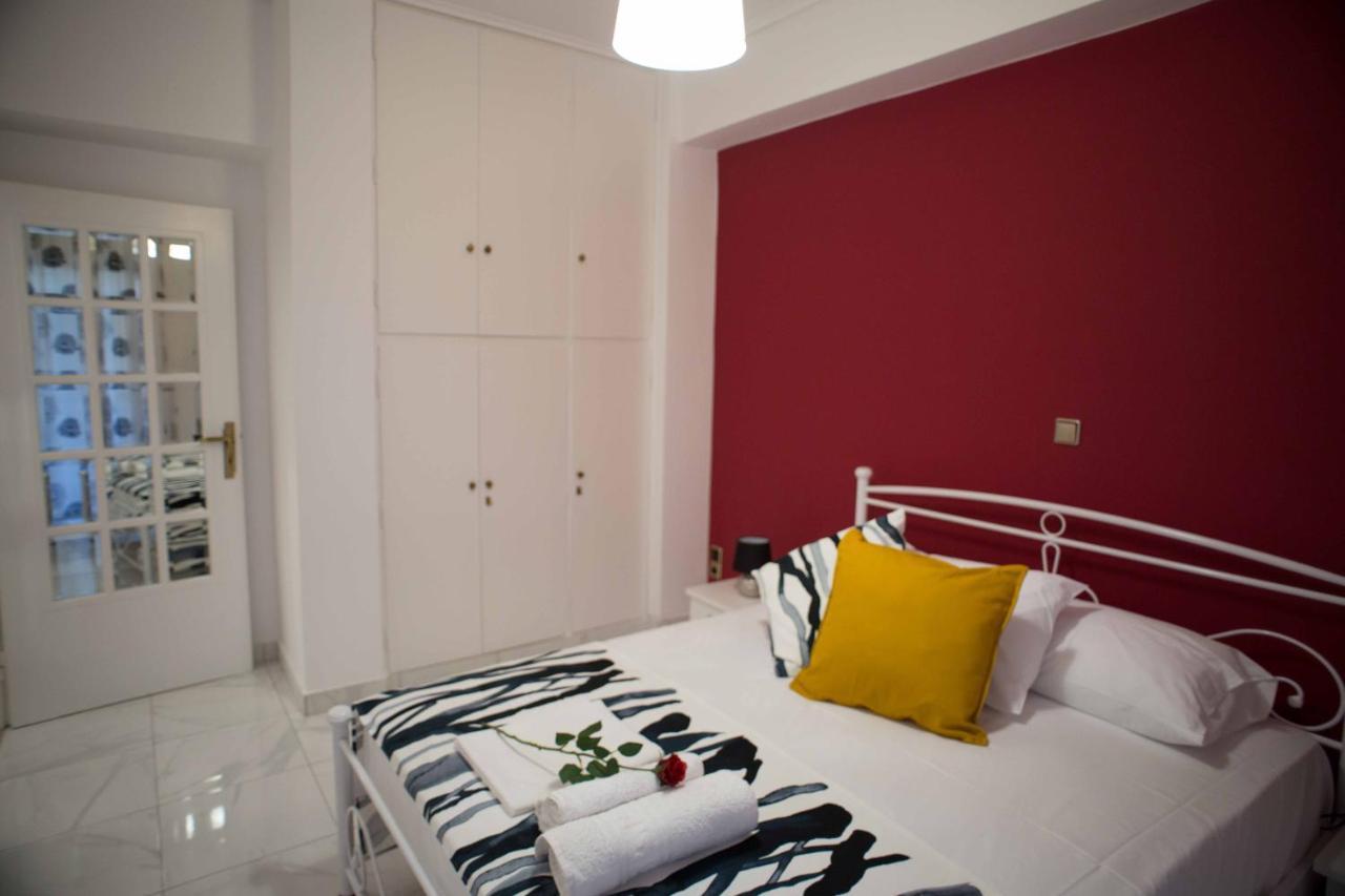 Cozy Apartment Marina Zeas Piraeus Luaran gambar